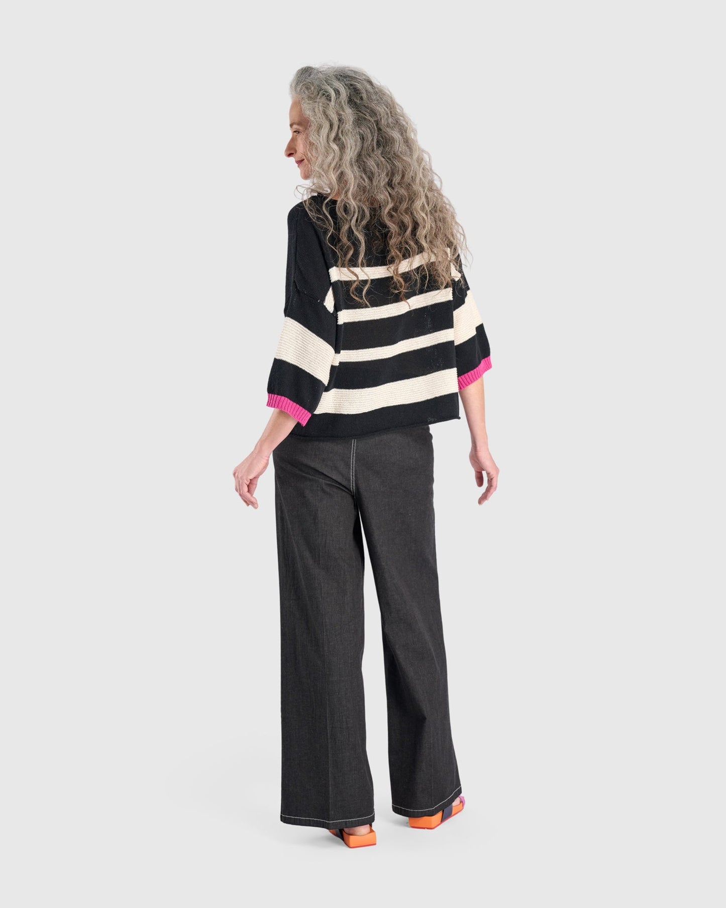 Washed Wide Leg Stretch Jeans, Jet