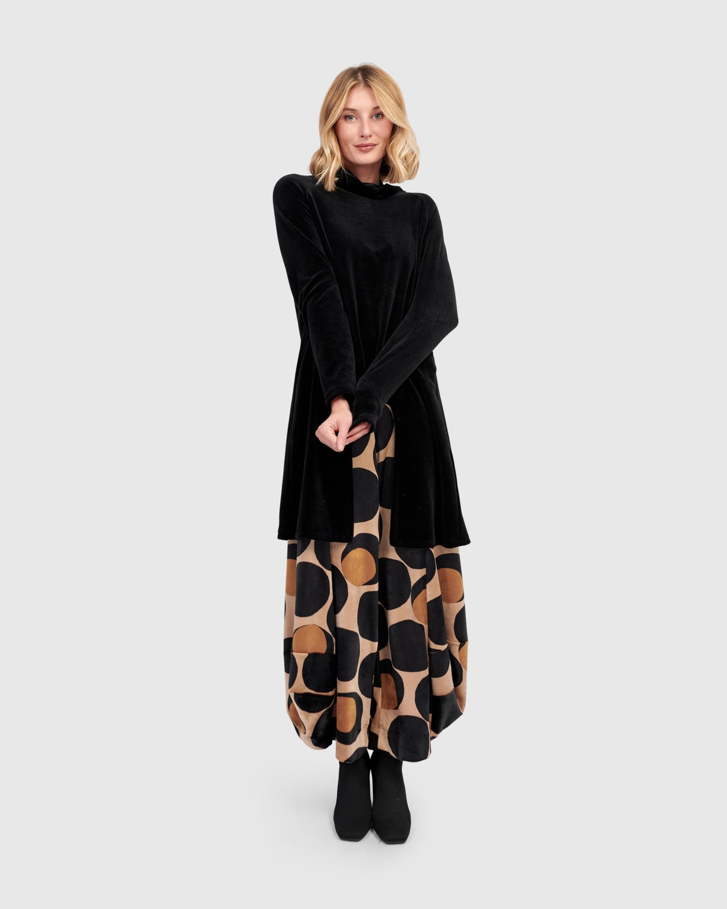 Everyday Velvet Cutout Top, Black