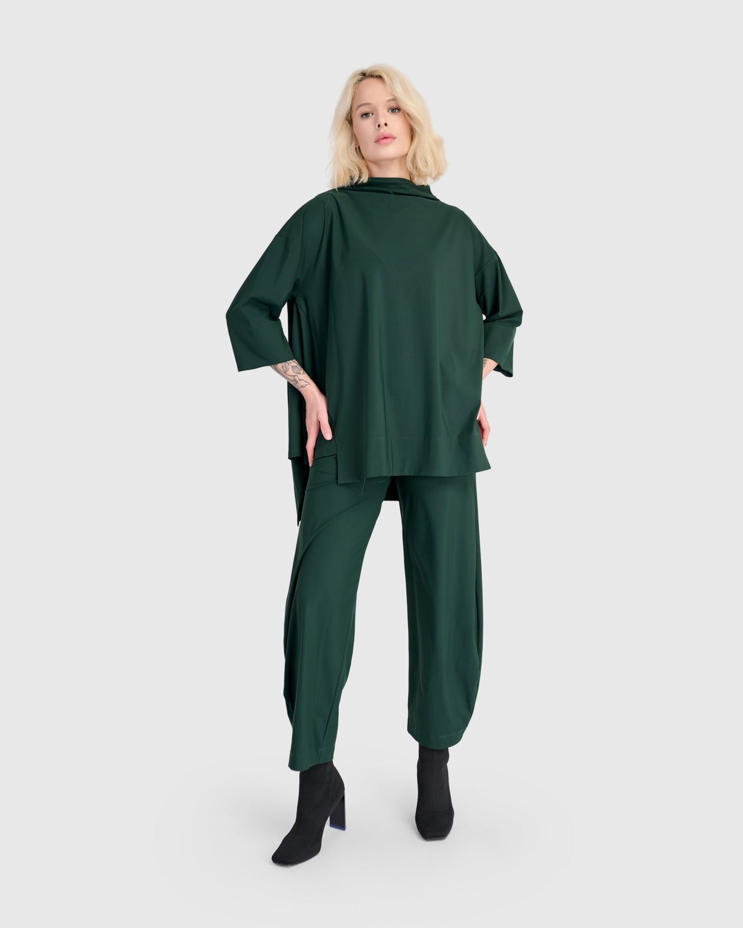 Essential Tekbika Flow Pants, Forest