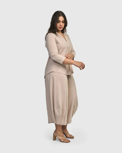Essential V-neck Top, Champagne
