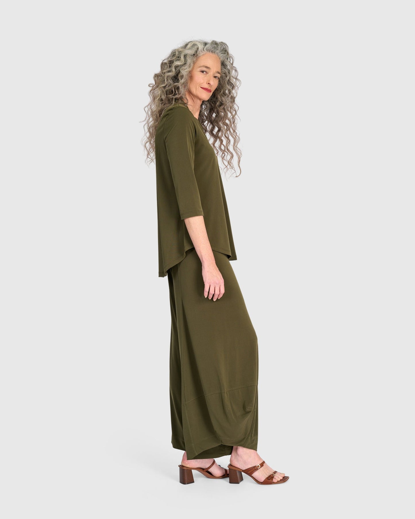 Essential Slinky V-neck Top, Khaki